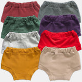 # 32V/Lot1 - Baby Bloomers