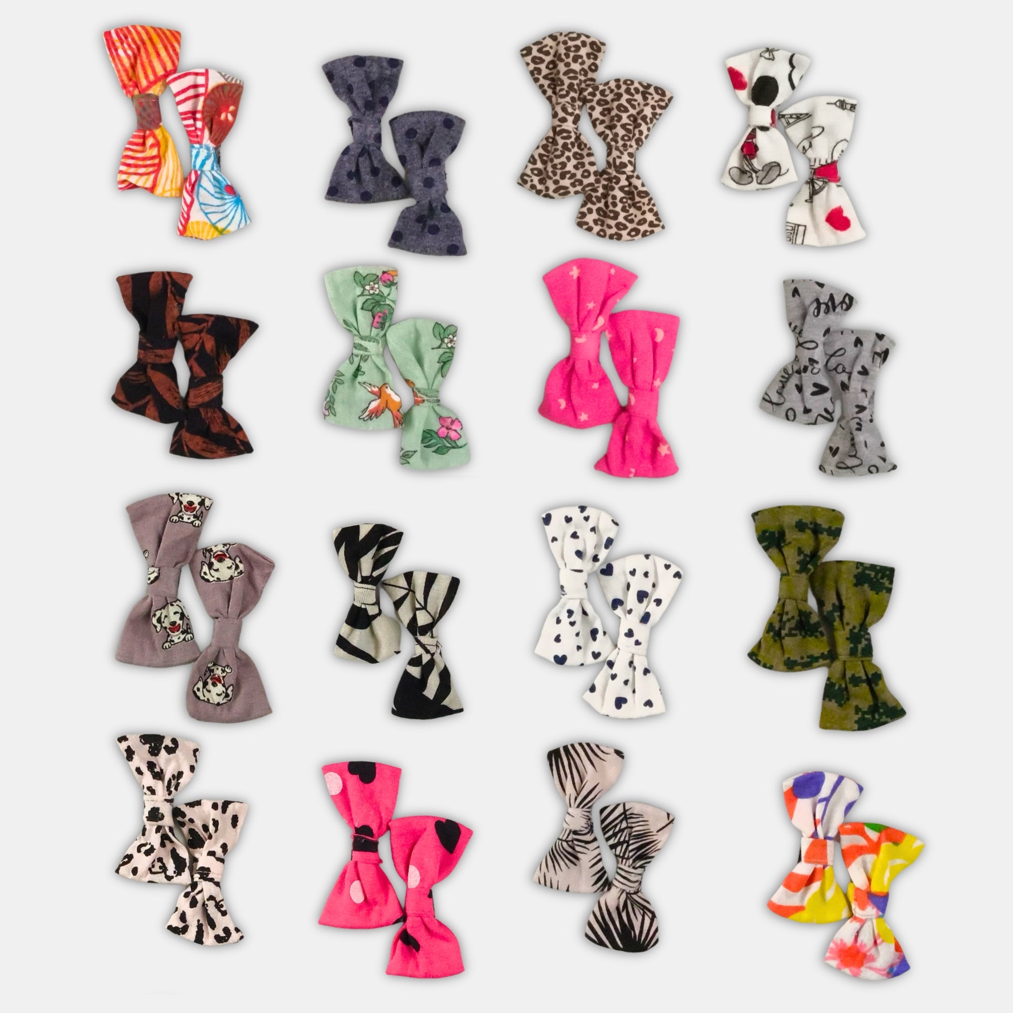 # 302/Lot1 - Baby Girl Tic-Tac Bows